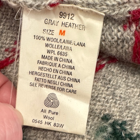 Vintage Woolrich Womens Fair Isle Mountain Button-up Wool Cardigan Sweater, sz M - Picture 14 of 14